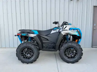 2023 Arctic Cat Alterra for sale with only 10 kms. Serious inquiries only