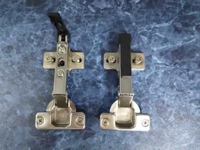 PENTURES CLIP'S HETTICH 110 DEGRÉ AVEC PLAQUE DE MONTAGE, View more