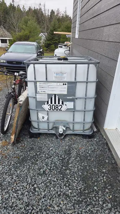 Water Tote / Water Bladder with frame NOT POTABLE, View more