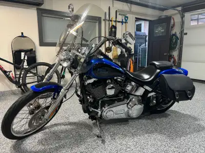 Selling my Softail Custom, Lowered,windshield,Leather HD side bags,LePera frt and back seat,Vance an...