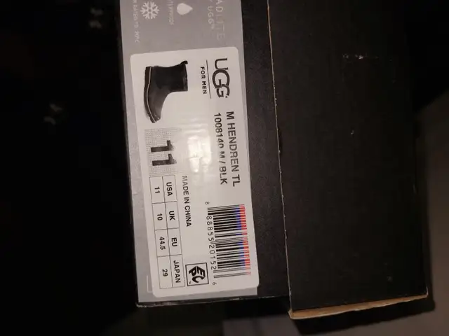 Mens winter Boots UGG (brand new) in Men's Shoes in Mississauga / Peel Region - Image 4