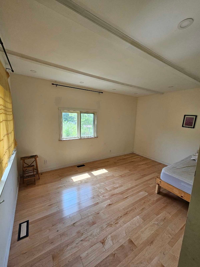 room to rent in house — photo 1