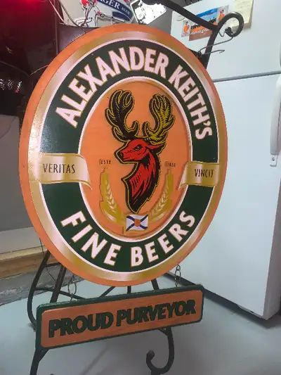 Vintage Alexander Keith Dual Sides dual hanging bar beer sign identical sides, both in equally super...