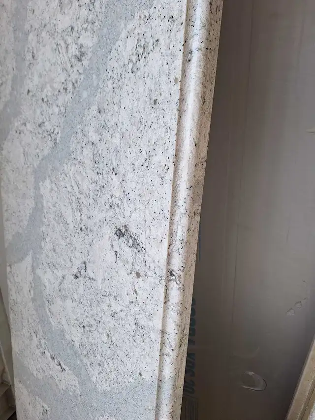 Quartz countertop in Cabinets & Countertops in Oshawa / Durham Region - Image 3