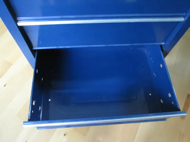 Tool chest in Tool Storage & Benches in North Bay - Image 4