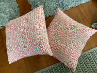 Decorative feathers pillows new