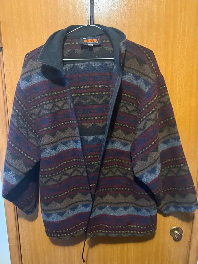 Audvik Fleece Jacket in Men's in Calgary - Image 6