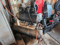 Piston pump air compressor 