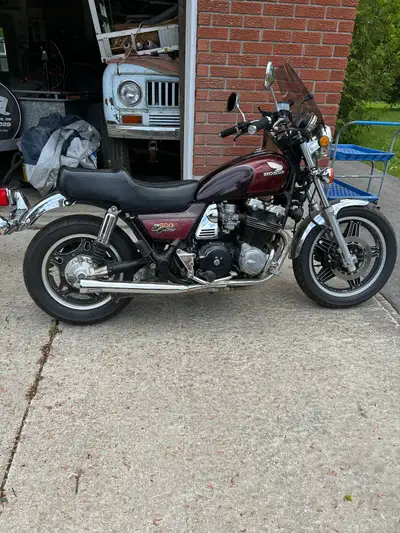 42k original miles, new tires, new battery, new brakes, new master cylinder, carbs rebuilt, runs exc...
