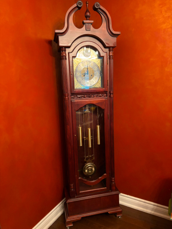 Grandfathers Clock in Home Décor & Accents in Mississauga / Peel Region