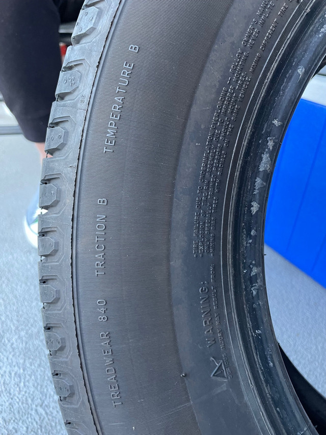 MICHELIN DEFENDER 2 Set of 4 Tires 225 65 17 in Tires & Rims in Burnaby/New Westminster - Image 3