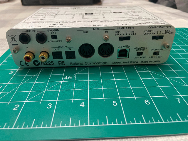 Interface audio 96 kHz UA-25EX de Rolland dans Haut-parleurs, écouteurs et micros  à Ville de Montréal - Image 2