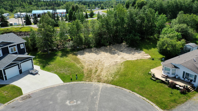14 Sunrise Place - Looking to build in town? in Land for Sale in Kenora - Image 4