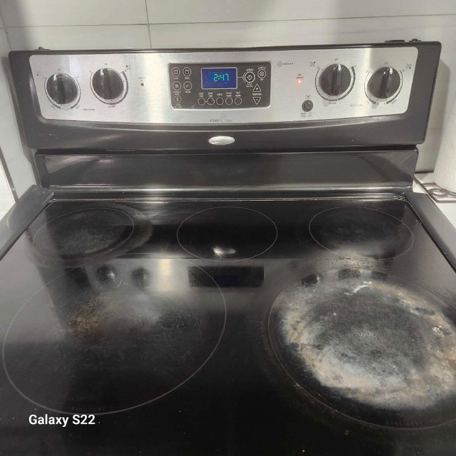 Flat surface gas stove in Stoves, Ovens & Ranges in Mississauga / Peel Region - Image 4