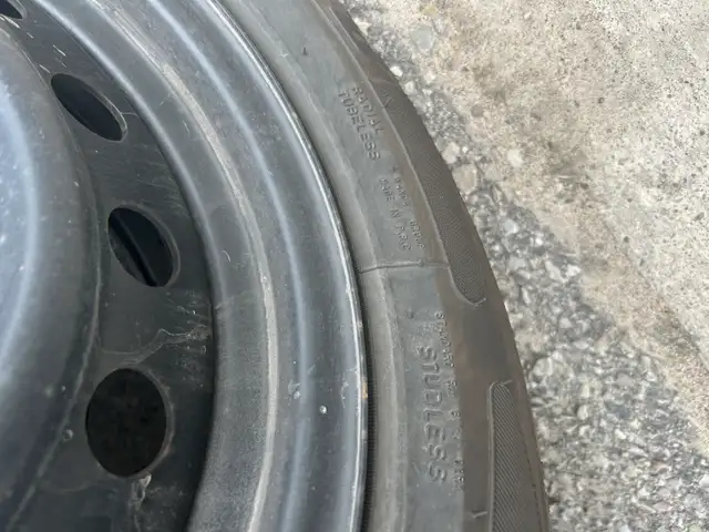 Buy Used Winter Tires (used only this past winter 2025/2026) in Tires & Rims in Mississauga / Peel Region - Image 7