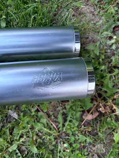 Pikes are in like new condition. Paid $375 plus taxes. Barely used. No scratches and no defects. Fit...