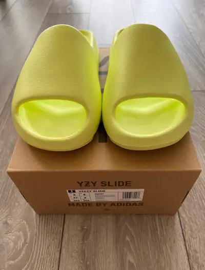 Adidas Yeezy Slide Glow Green US Men’s Size 8, View more