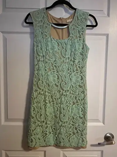 Women’s part dress size 10, View more