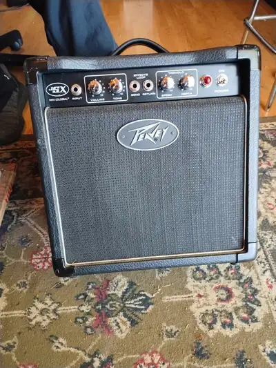 Peavey JSX Mini Colossal 5 watt screamer, This little thing sizzles. The main feature on this amp is...