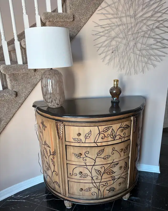 Console luxueuse pour hall d’entrée ou salon in Other in Laurentides - Image 2