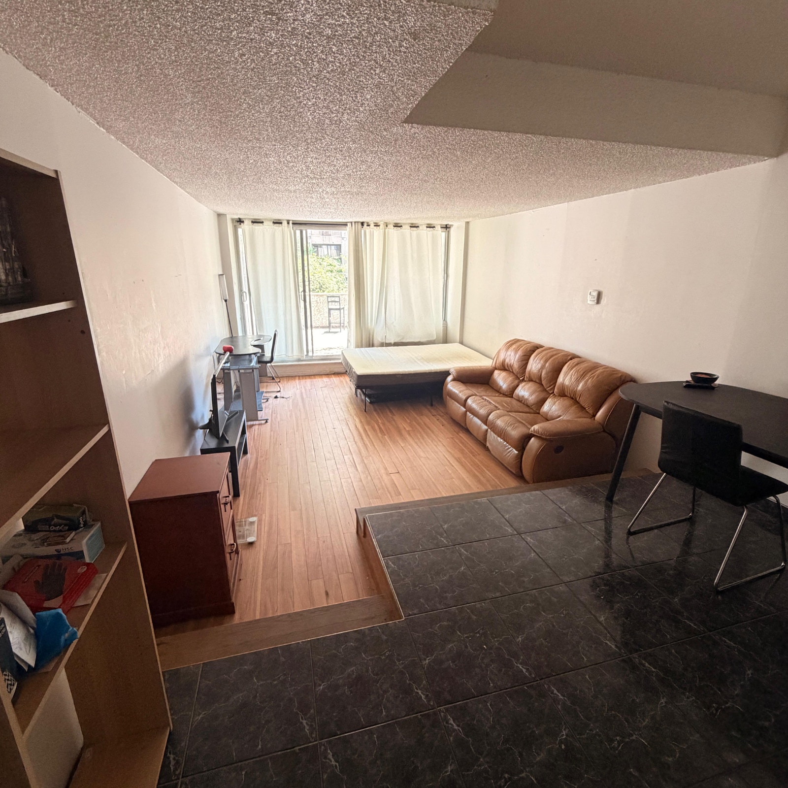 Furnished Studio for Rent - Prime Downtown Montreal — photo 3