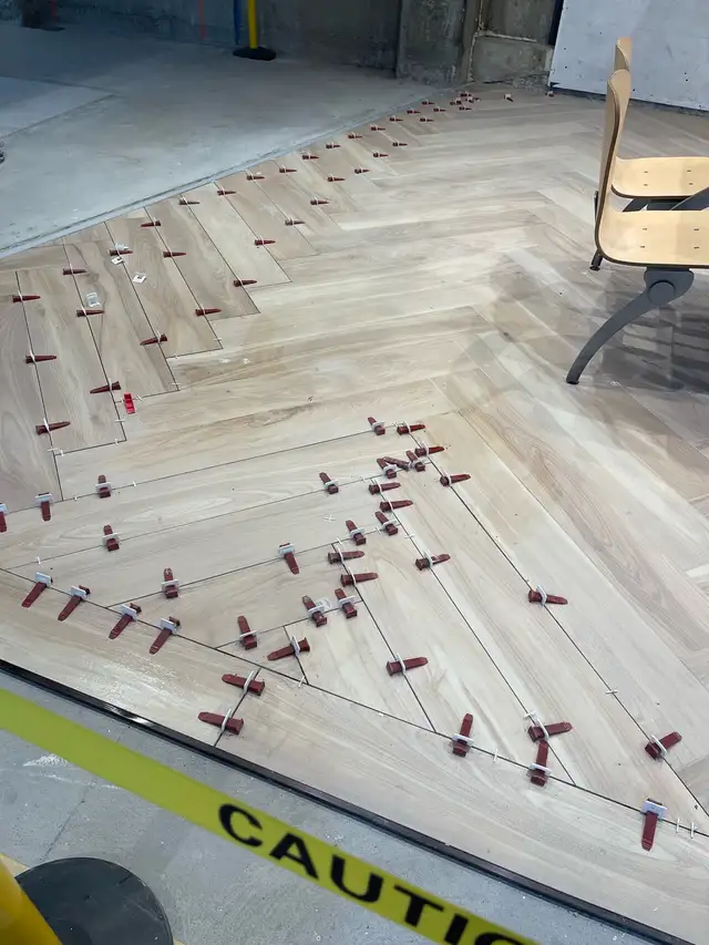 flooring installer64519987077506120