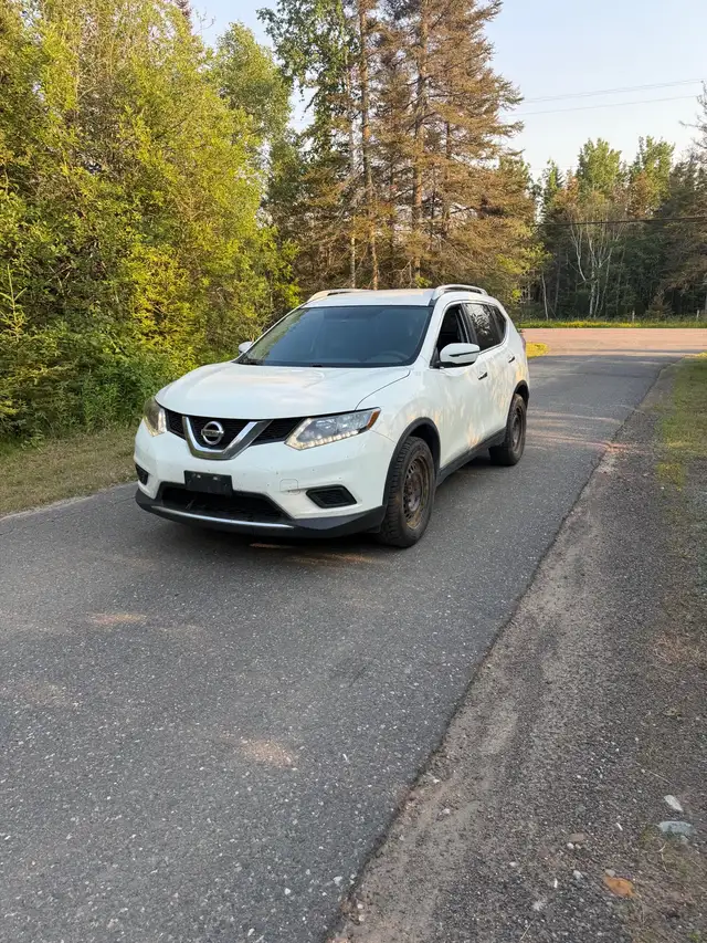 2016 Nissan Rogue 