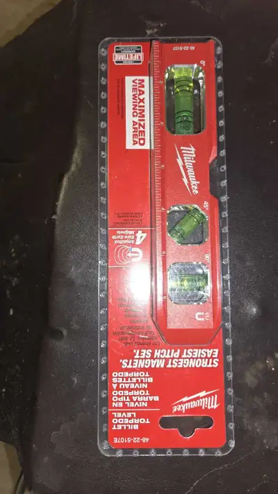 Milwaukee Level, View more