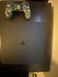 Ps4 with 2 controllers and 9 games