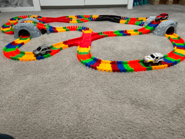 Kidoozie Build-A-Road Tracks in Toys & Games in Edmonton - Image 3