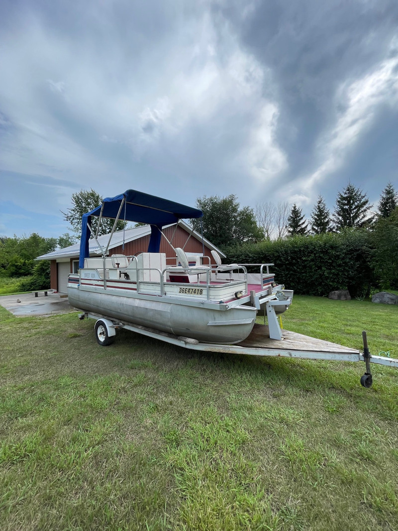 16ft Pontoon Boat Powerboats & Motorboats Peterborough Kijiji
