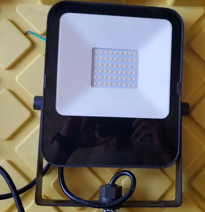 Stonco - Signify TF50-NW-G1-K-FL-8-BZ floodlight, View more