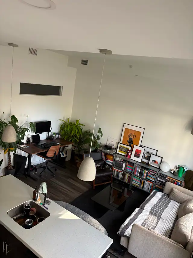 Modem 1 Bedroom Apartment in Osborne Village - Deposits Covered