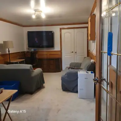 Single Bedroom for rent