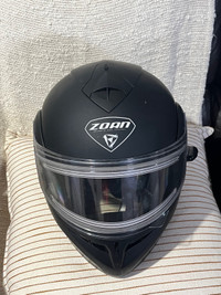 Perfect Condition ZOAN Snowmobile Helmet