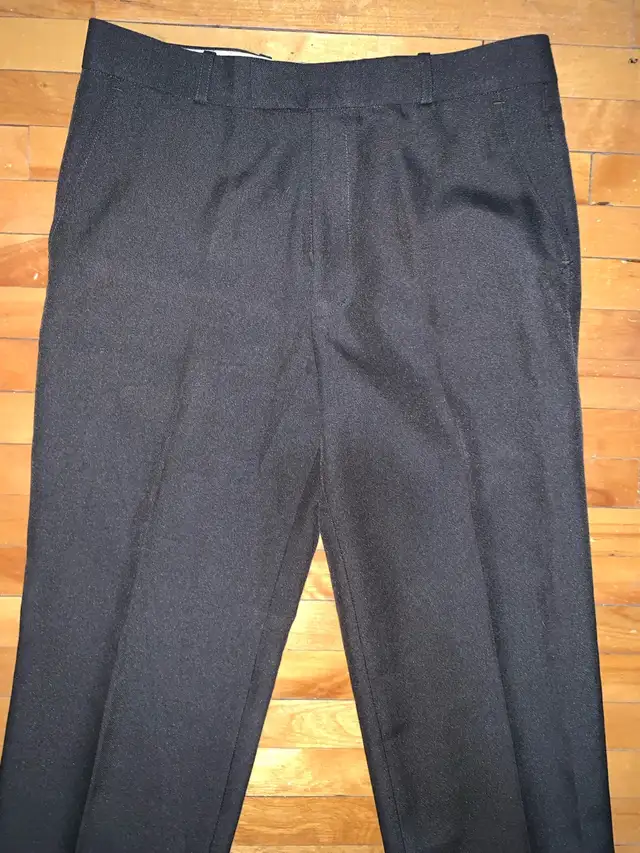Men’s dress pants(30x28) in Men's in Oshawa / Durham Region - Image 3