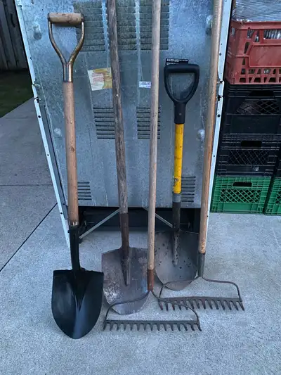 GARDEN TOOLS - SHOVELS / RAKE, View more