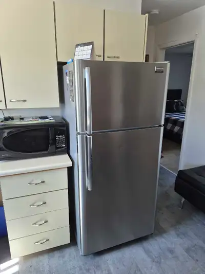 Frigidaire Réfrigérateur, View more