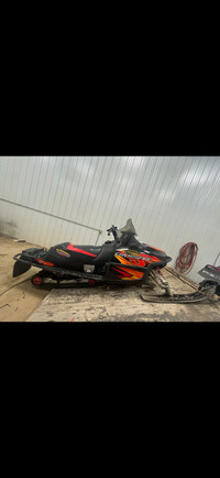 2006 Arctic Cat F5 Crossfire… 500cc… 128” track with 1” lugs