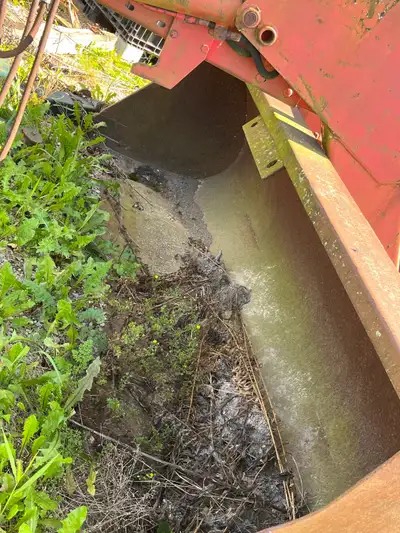 Used bucket heavy duty