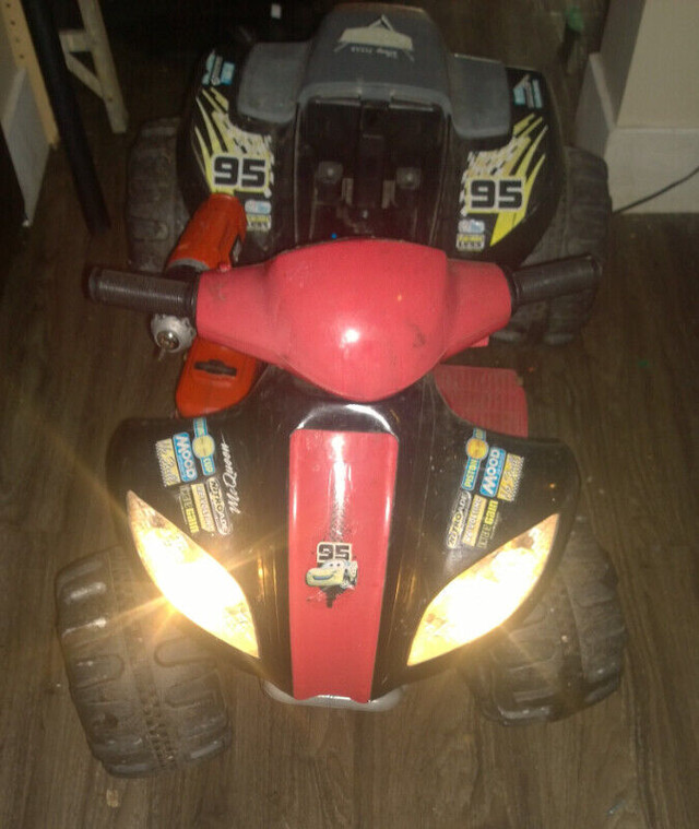 Super Charged - Power Wheels Trike  - 22 V with Lithium Ion in Kids in Delta/Surrey/Langley - Image 2