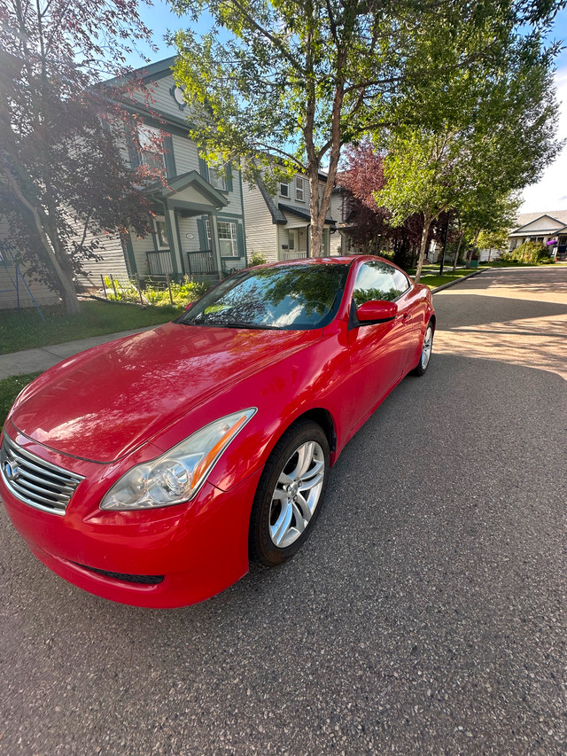 2010 Infiniti G37X low km in Cars & Trucks in Edmonton