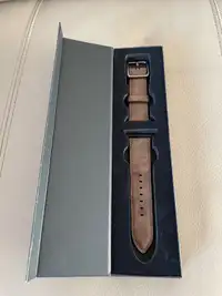Coach Brown Camo Leather Band for Apple Watch 42 / 44mm LIKE NEW