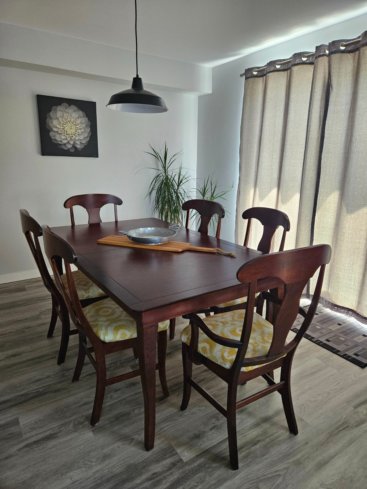 Grand Logement  lumineux,  4 ½ entièrement rénové — photo 3