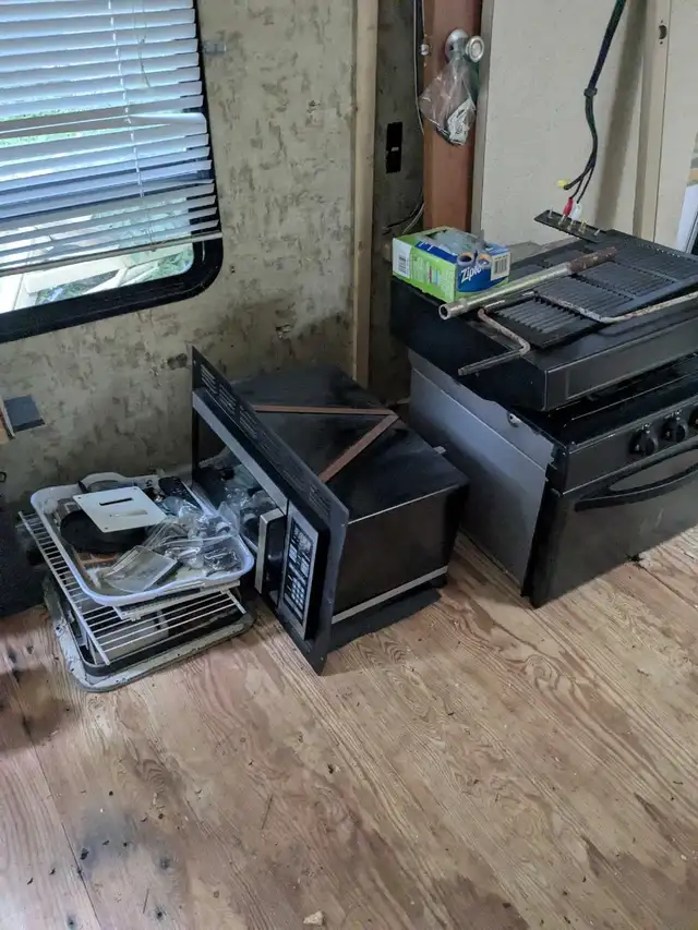 Front Deck Toy Hauler Project in Travel Trailers & Campers in Thunder Bay - Image 7