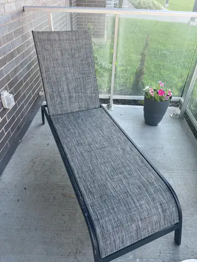 Chaise longue de patio, View more