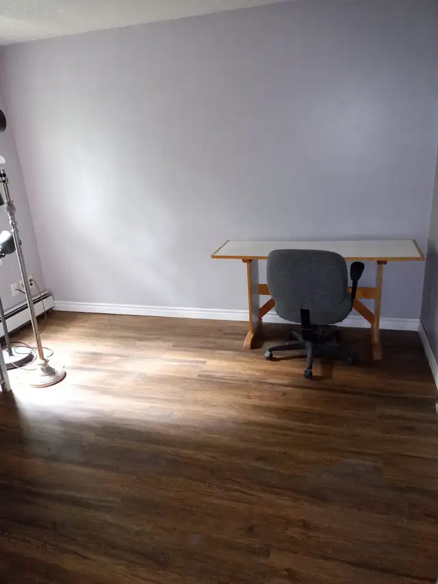Albert Street Waterloo- $600/Month All Inclusive+One Month Off in Room Rentals & Roommates in Kitchener / Waterloo - Image 3