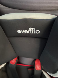 2 Evenflo Car Seats 