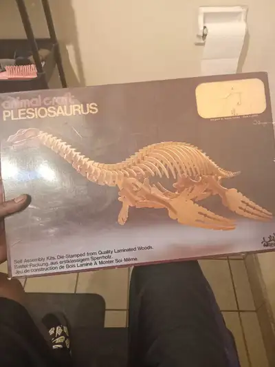 vintage 1986 Dinosaur Model Kit Brontosaurus Skeleton Taico , View more