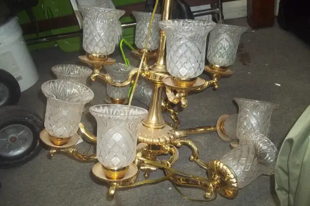 Two Chandeliers in Indoor Lighting & Fans in Oakville / Halton Region - Image 4